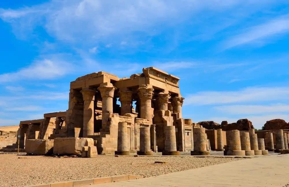 Gabal El-Silsilah- Kom Ombo- Aswan (Breakfast- Lunch- Dinner