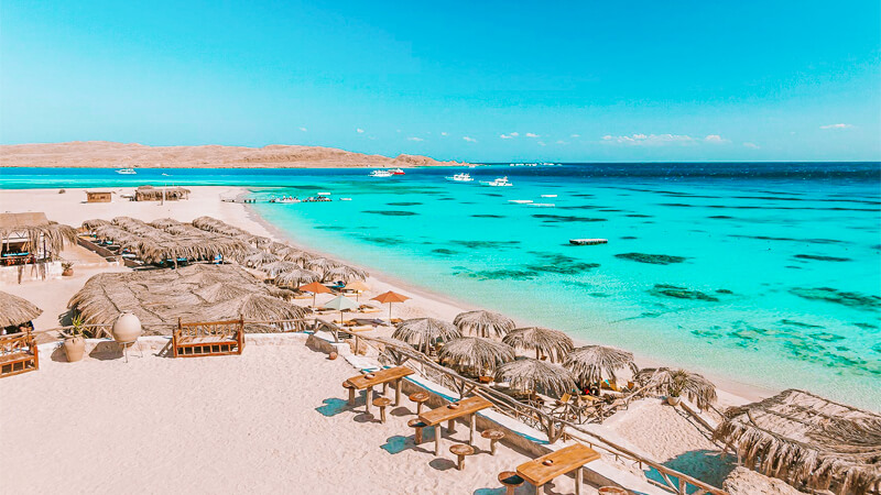 Hurghada, Red Sea (Breakfast – Lunch – Dinner)