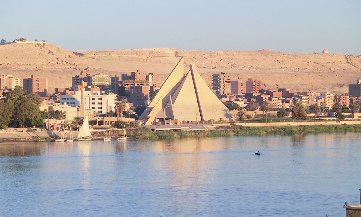 Cairo- El Meniya